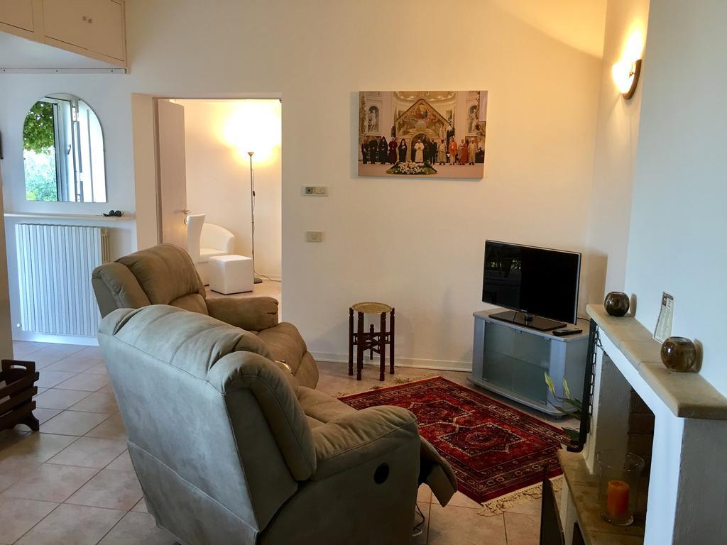 Assisi Villa Randr 圣维塔勒 外观 照片