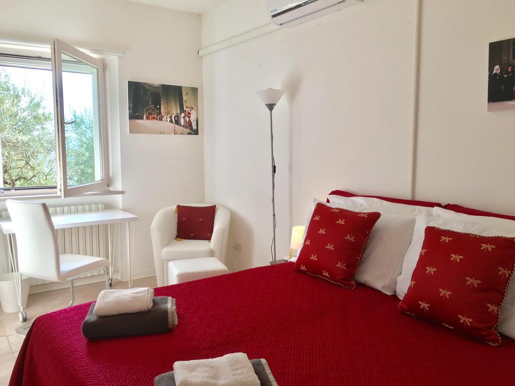 Assisi Villa Randr 圣维塔勒 客房 照片