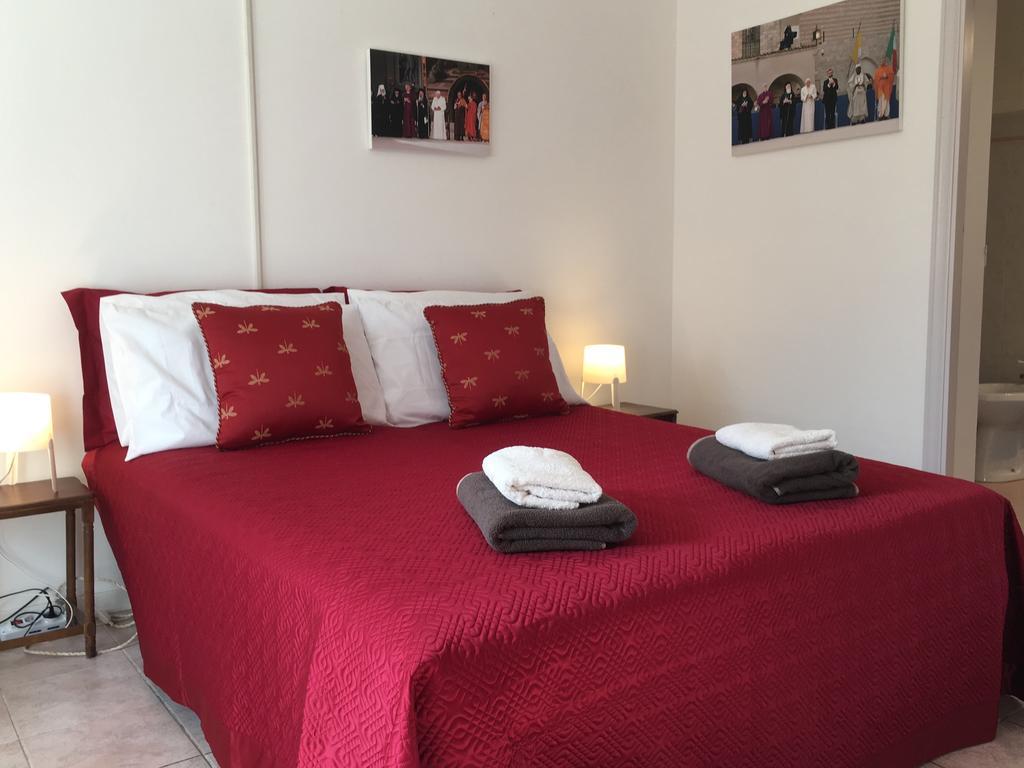 Assisi Villa Randr 圣维塔勒 客房 照片